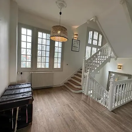 La Clairiere Villa *
